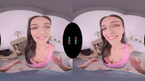 Leanne Lace bietet ihren zierlichen Körper für eine intensive VR-Bohrung an