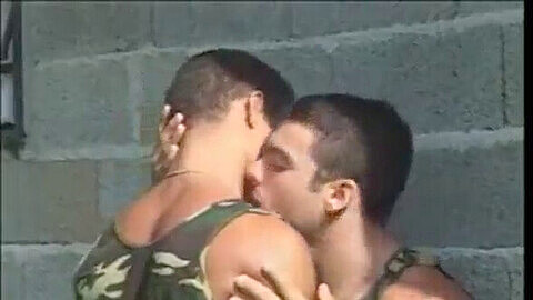 Hump, militar, homo