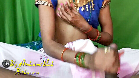 Sex-in-saree, girlfriend, hindi-video