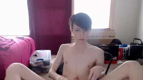 Emo boy on webcam worships his own cock
