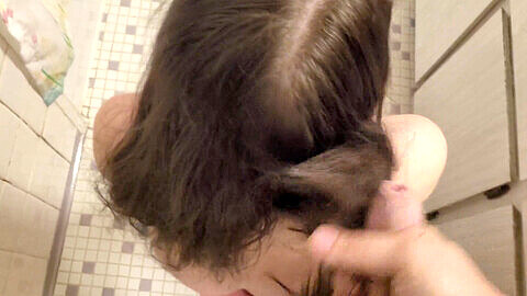 Naughty amateur teen with long hair indulges in spunk-in-hair fetish - jizz shot and brushing through dry hair