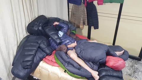 Sleepingbag, jaqueta de nylon, banheirão