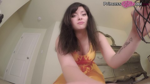 Shrunken, princess ellie idol fart, ellie idol virtual sexpov