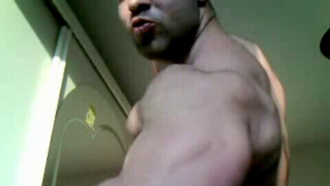 Ben aka CV flexes and pumps his muscles on webcam for all to see!