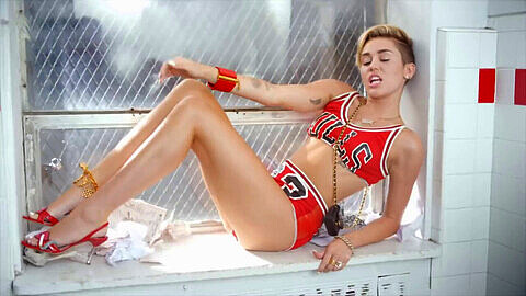 Miley cyrus nude, arab, asian