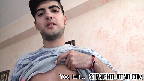 Latino Kerl wird zum ersten Mal schwul und erlebt einen heißen Analsex ohne Kondom
