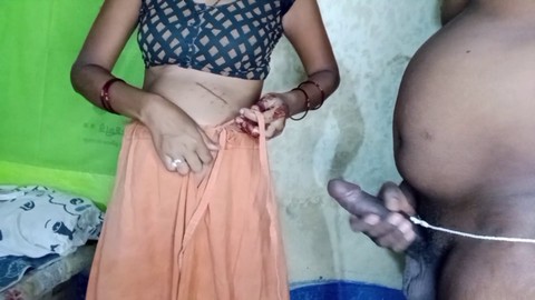 Indische Tante verführt den Schneider zu einer dampfenden Ficksitzung
