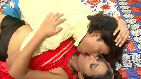 Chubby Indian bhabhi enjoys sensual time with her devar in desi mms video