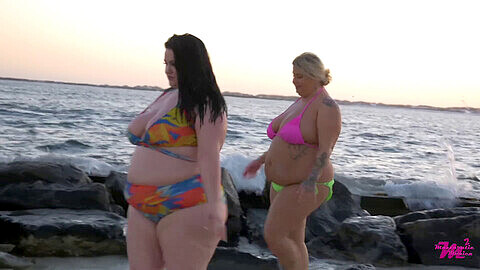 Bbw aunties, midwest lesbian, beach