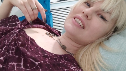 Solo squirt, blonde milf, perfect pussy