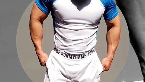 Gay bodybuilder, لاعب كمال اجسام