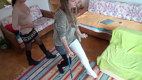 Escayolada, yeso, broken-leg