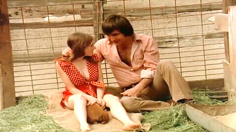 La Fille du Gardien de Cochons (1972) - Une Aventure Folle avec des Cochons, de la Séduction et des Secrets de Famille !