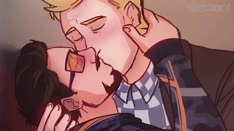 Tony Stark et Steve Rogers, Iron Man et Captain America, s'engagent dans une relation sexuelle gay passionnée - Stony Marvel Yaoi !
