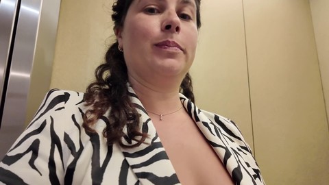 Step-mom's risqué elevator escapade