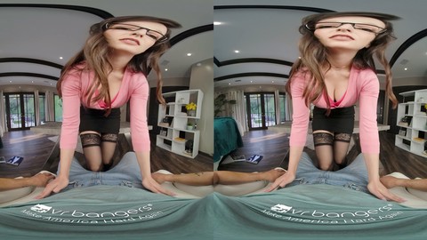 VR BANGERS figa vecchia inzuppata per testare il porno VR