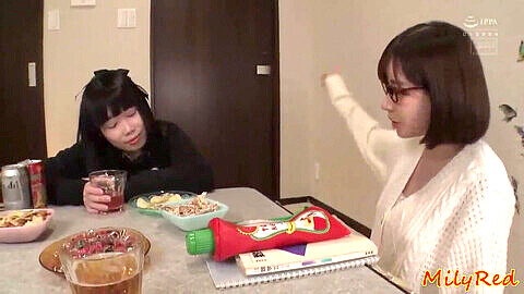 Real secret japanese family, asian lesbian mother daughter, downblouse