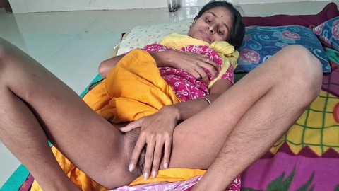 PARNITA, femme ASSAM DESI, participe à une orgie en 2025