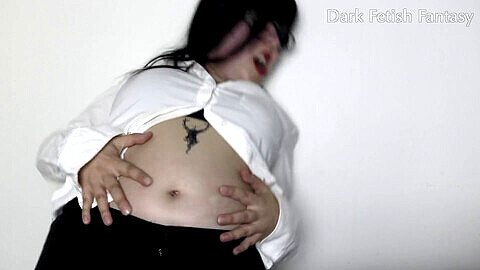 Reiinapop alien belly, belly button lick, peach belly expansion
