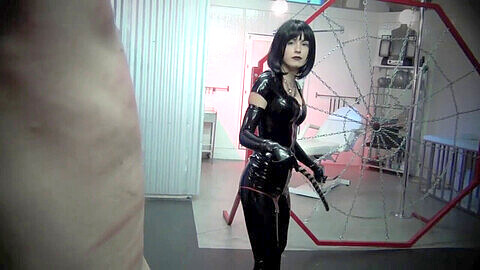 Mistress whipping, leather mistress whipping, mistress iside apocalyptic whip