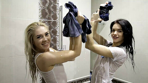 Curvy lesbians in bath tub, braless wetlook, look bagnato