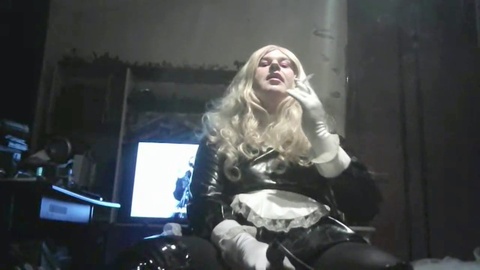 T-girl, shemale smoking, maid solo